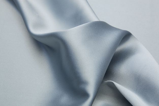 Hijab Segi Empat, Kenali Jenis Bahan dan Kelebihannya