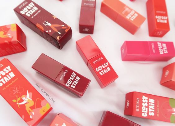 7 Lip Tint Halal dan Tahan Lama, Siap Temani Aktivitas Padat Anda