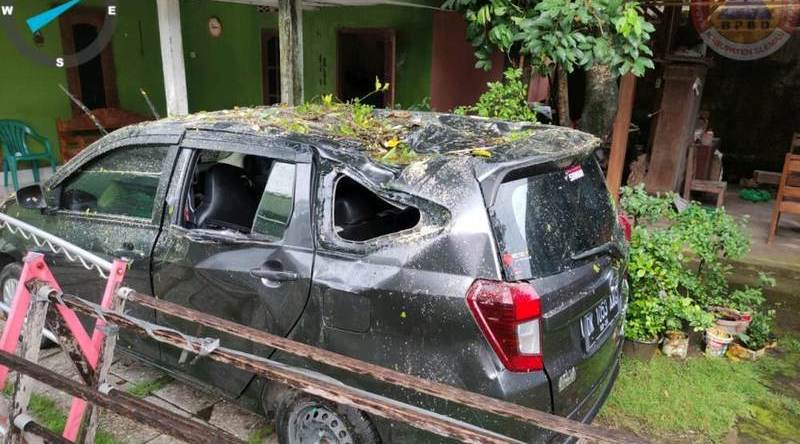 Hujan Angin Terjang Berbah Sleman, Sejumlah Rumah Rusak
