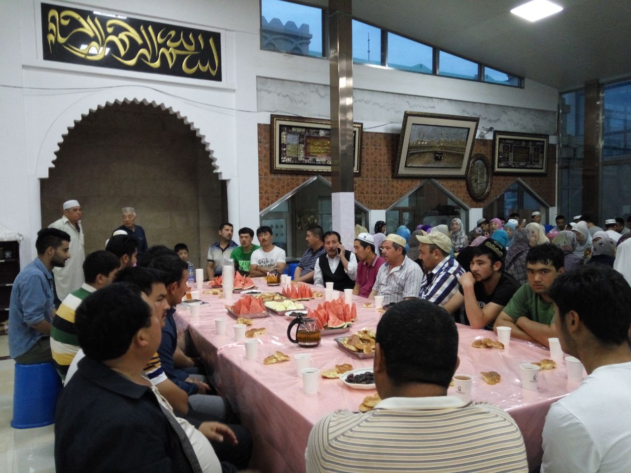 Tantangan Puasa di Kota Es China, Mesti Perkuat Iman Saat Musim Panas