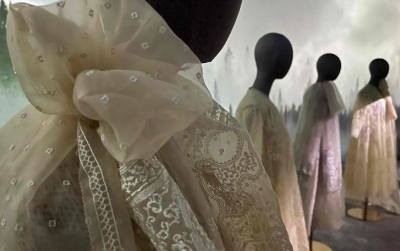Elegan dengan Detail Cantik, Karya Sapto Ini Bisa Jadi Pilihan Busana Lebaran