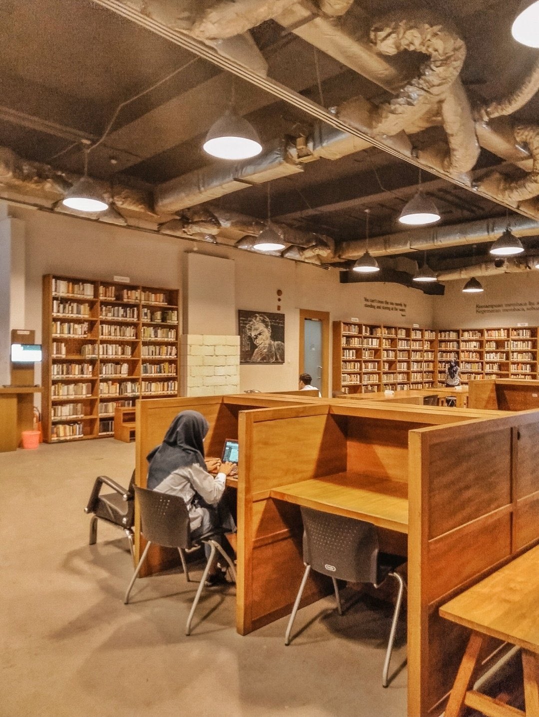 Nyaman Buat Kerja dan Santai, Ini 5 Perpustakaan Keren di Jakarta