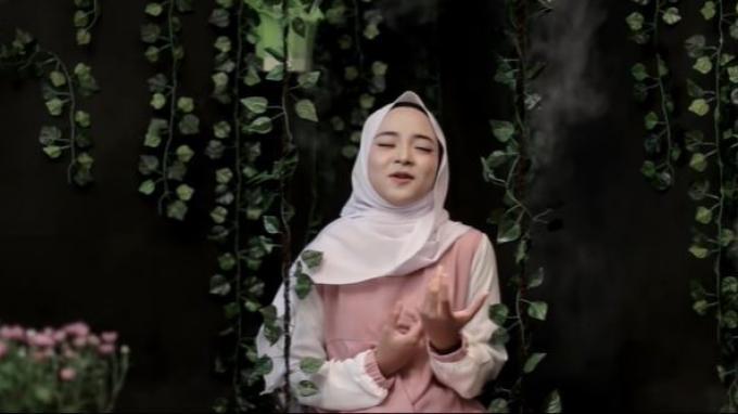 7 Rekomendasi Lagu Religi Ini Siap Temani Mudik Lebaran 2022