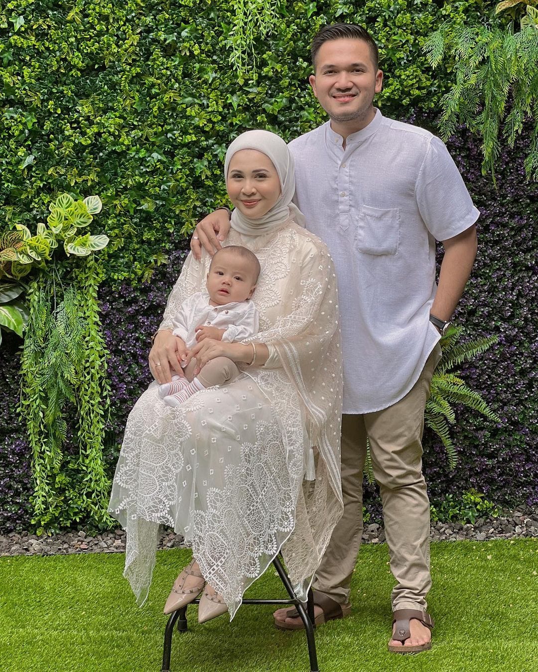 5 Artis Ini Perdana Rayakan Idul Fitri Bersama Anak Tercinta