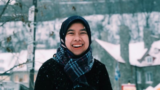 Ars-Vita Alamsyah, Muslimah Berjilbab Jadi Tim Antariksa Elon Musk