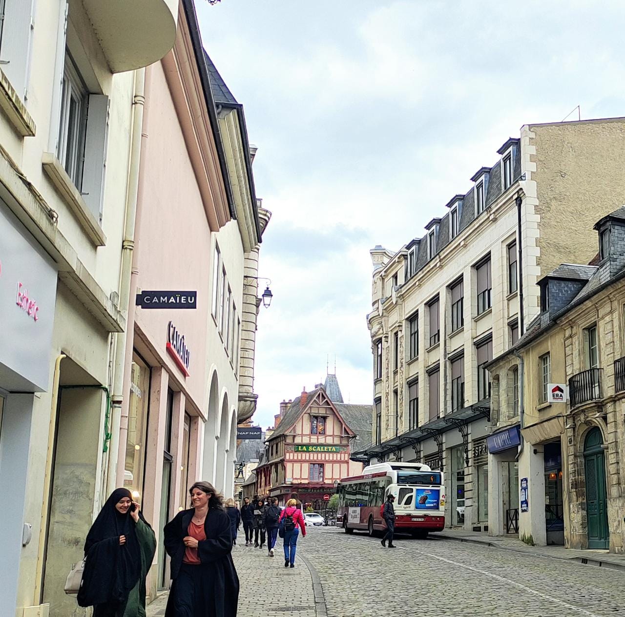 Pengalaman Ramadhan dan Lebaran di Jantung Sekularisme Eropa