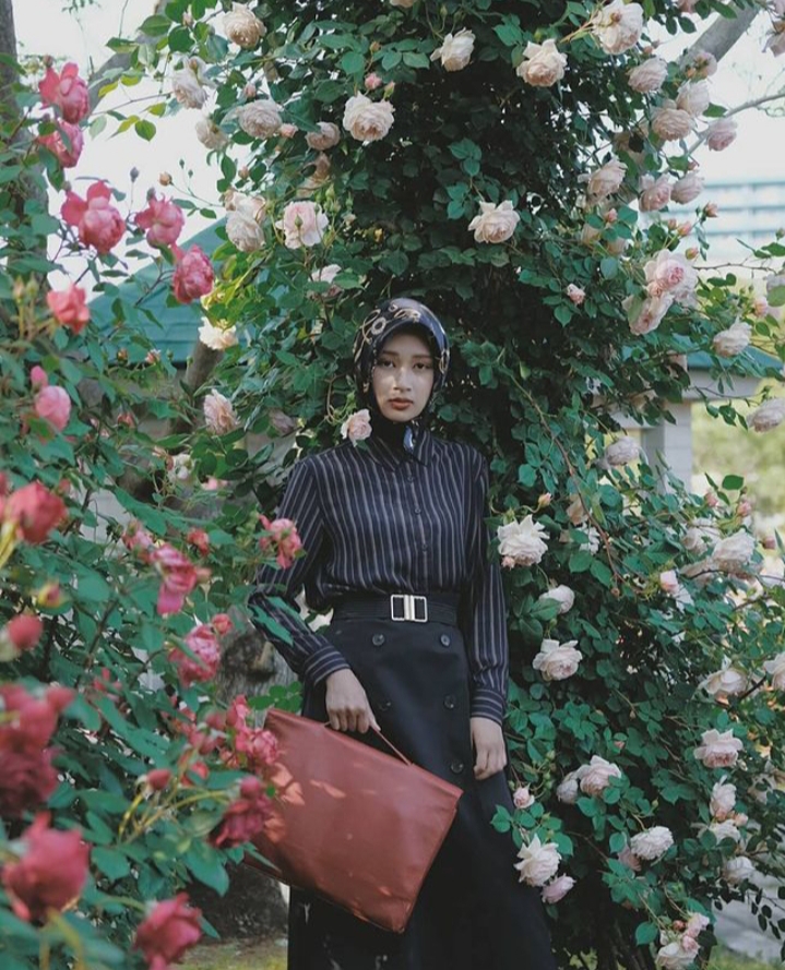 Mau Tampil Beda? Intip 7 Inspirasi Outfit Jepang ala Aufa Tokyo
