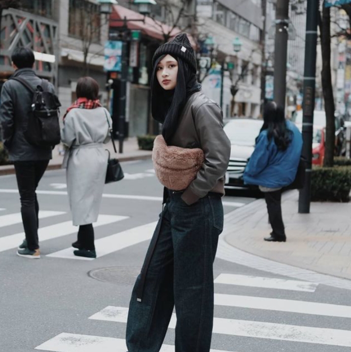 Mau Tampil Beda? Intip 7 Inspirasi Outfit Jepang ala Aufa Tokyo