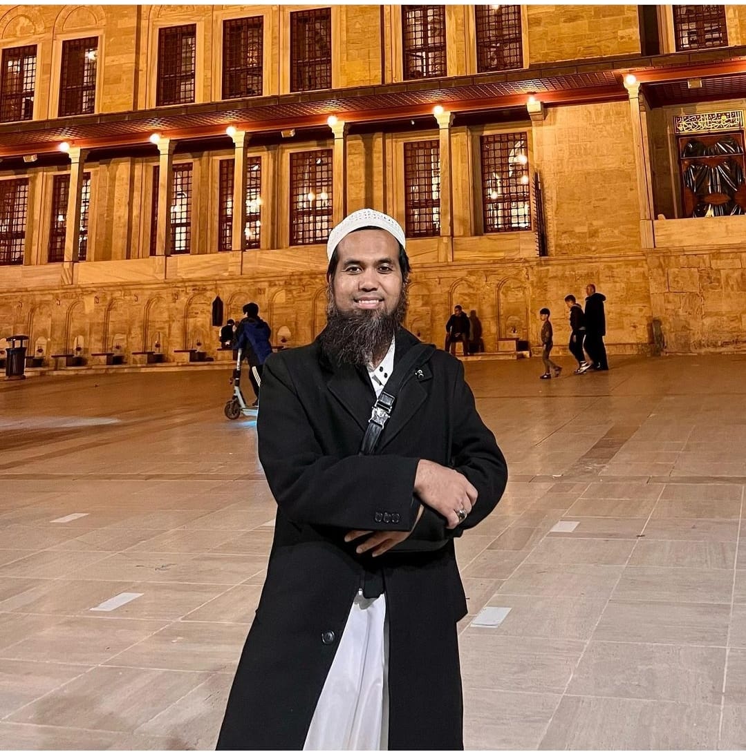 8 Musisi Hijrah Perdalam Islam, Alasan Virgoun Bikin Haru