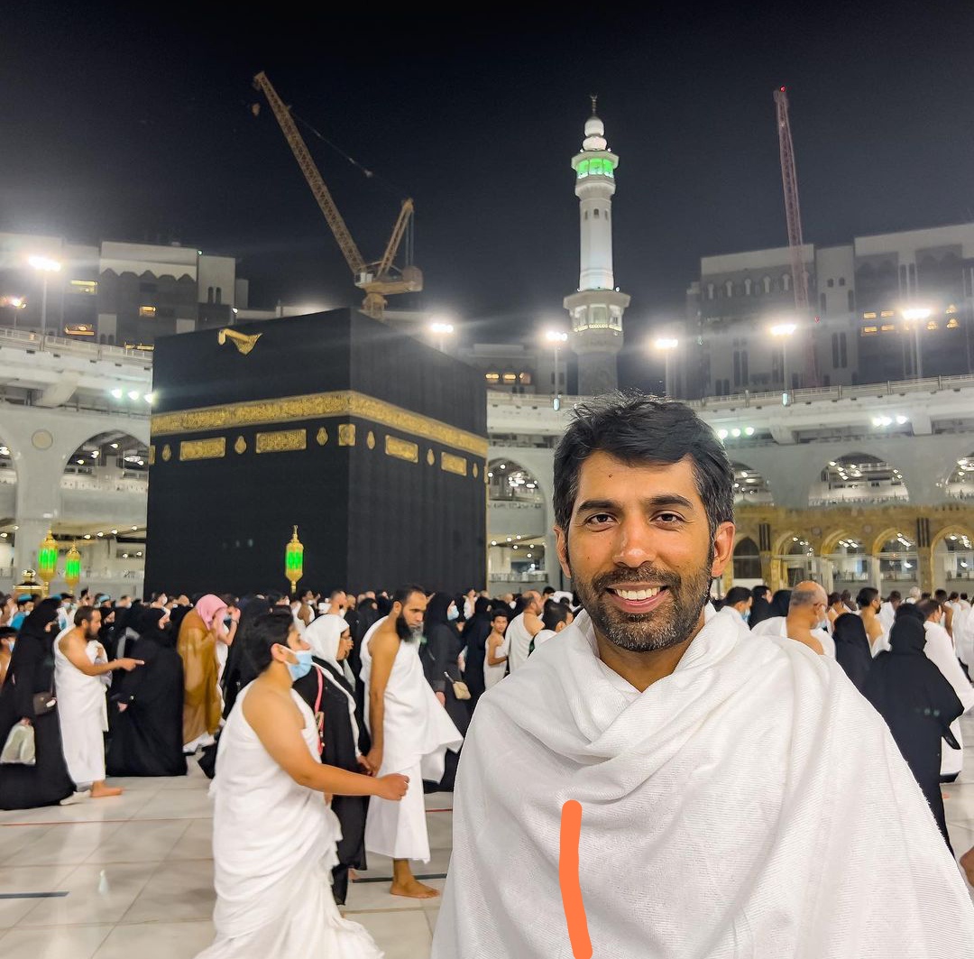 Pria Pakistan Ini Motoran 50 Hari Lintasi 12 Negara untuk Berangkat Umrah