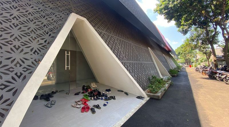 Menilik Masjid At-Taufiq yang Dibangun Puan Maharani