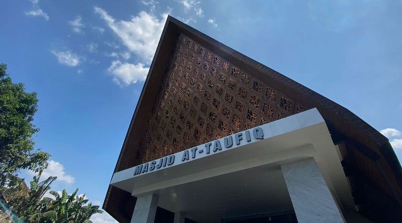 Menilik Masjid At-Taufiq yang Dibangun Puan Maharani