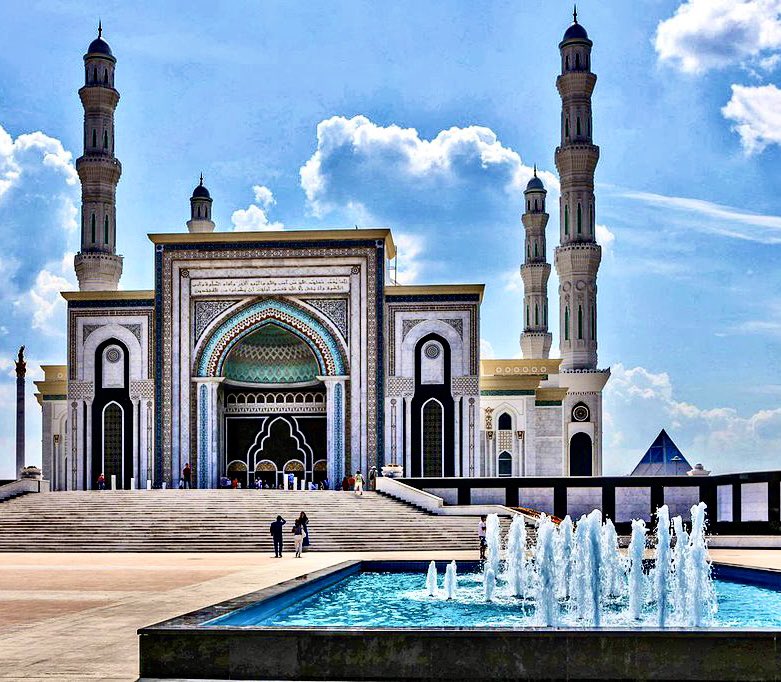 7 Masjid Megah di Asia Tengah, dari Kazakhstan hingga Uzbekistan