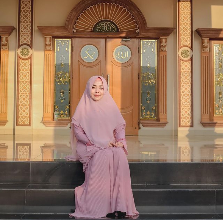 Delapan Artis Ini Bangun Masjid, Ada yang Bikin Tiga Sekaligus