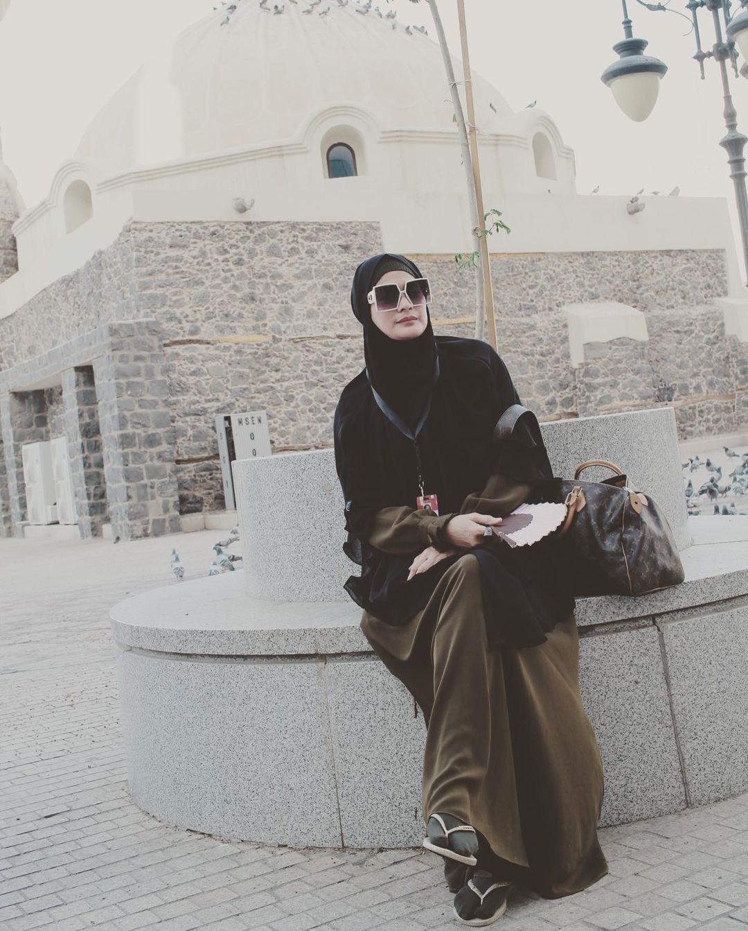 Berusia Lebih Setengah Abad, 6 Artis Indonesia Ini Menolak Tua