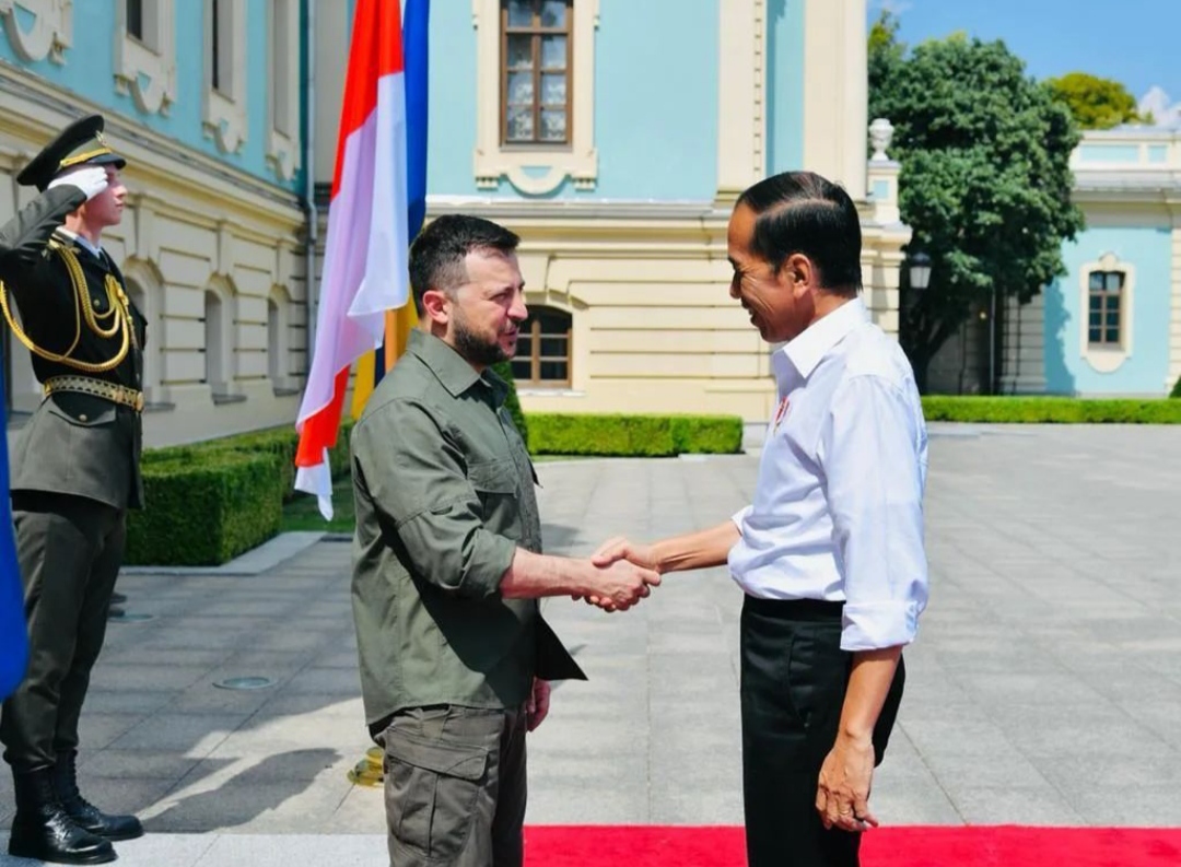 Tiba di Ukraina, Jokowi Tinjau Jejak Perang dan Salurkan Bantuan Kemanusiaan