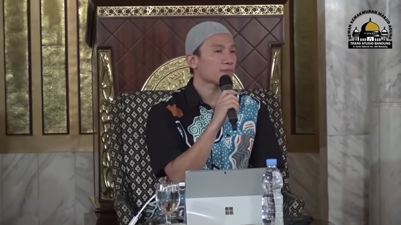 3 Ustadz Muda di Indonesia yang Punya Pengaruh Besar