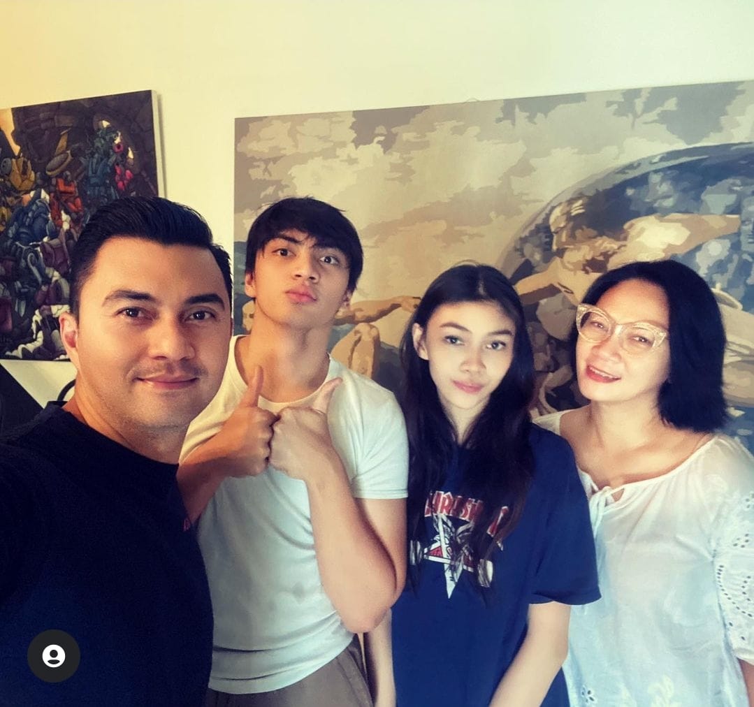 Satu Dekade Lebih, 5 Keluarga Artis Ini Jauh dari Gosip Miring