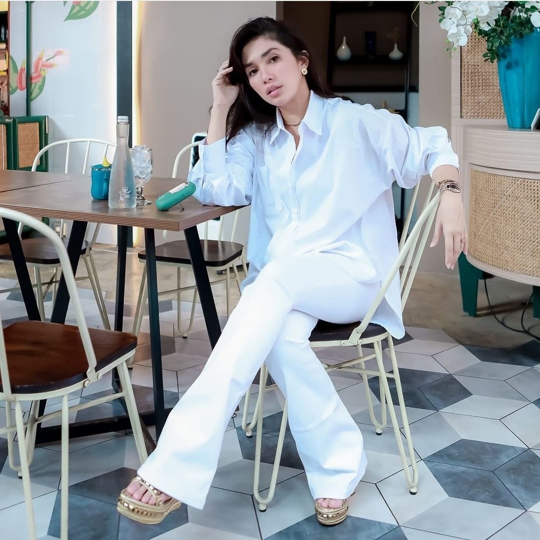 7 Artis Pergi Haji Sebelum Usia 30, Paling Muda 16 Tahun