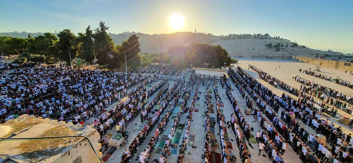 Masya Allah, 150 Ribu Umat Islam Shalat Id di Masjid Al-Aqsa