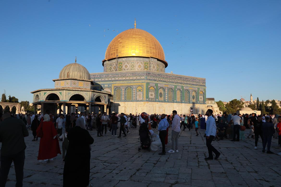 Masya Allah, 150 Ribu Umat Islam Shalat Id di Masjid Al-Aqsa
