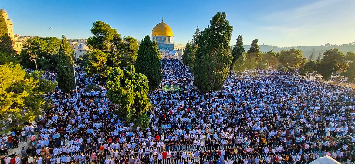 Masya Allah, 150 Ribu Umat Islam Shalat Id di Masjid Al-Aqsa