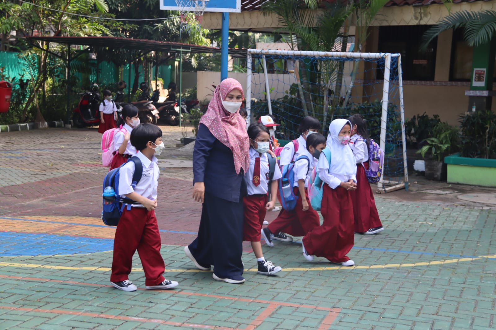 Memulai Tahun Ajaran Baru dengan PTM, Kembalinya Spirit Pendidikan ke Sekolah