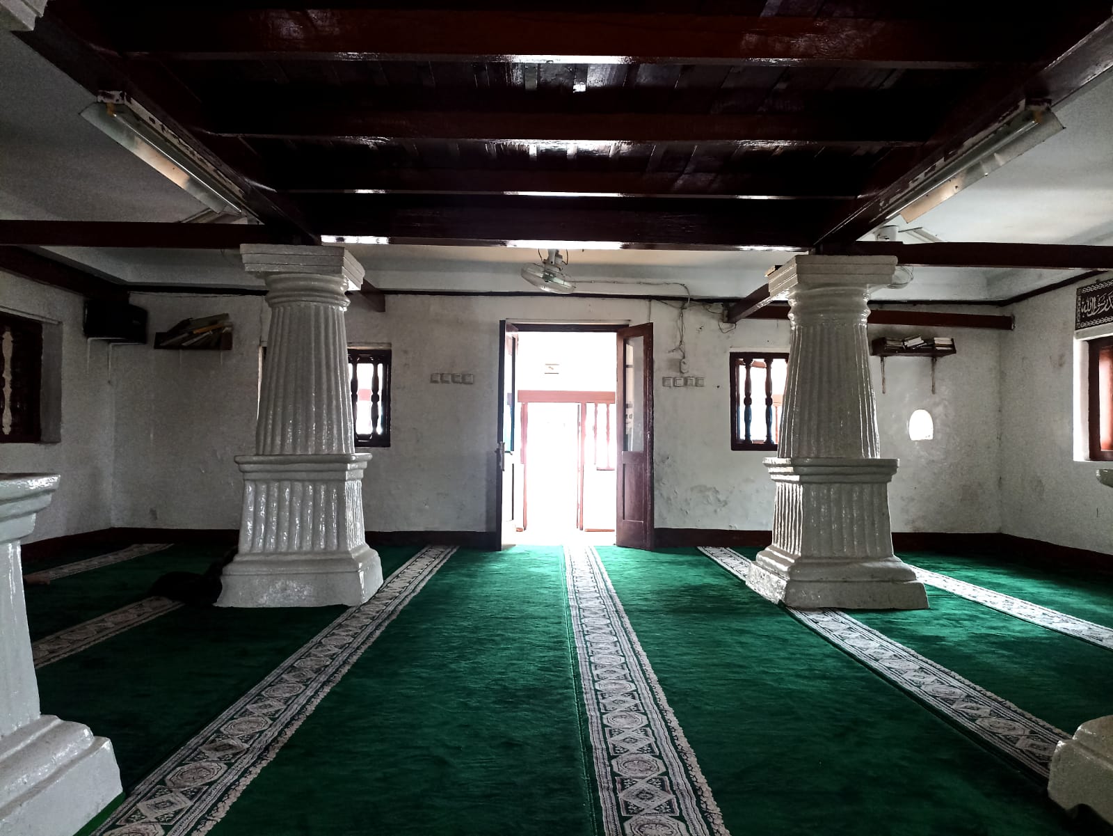 Masjid Al-Alam Marunda Padukan Corak Islam dan Jawa Pesisir