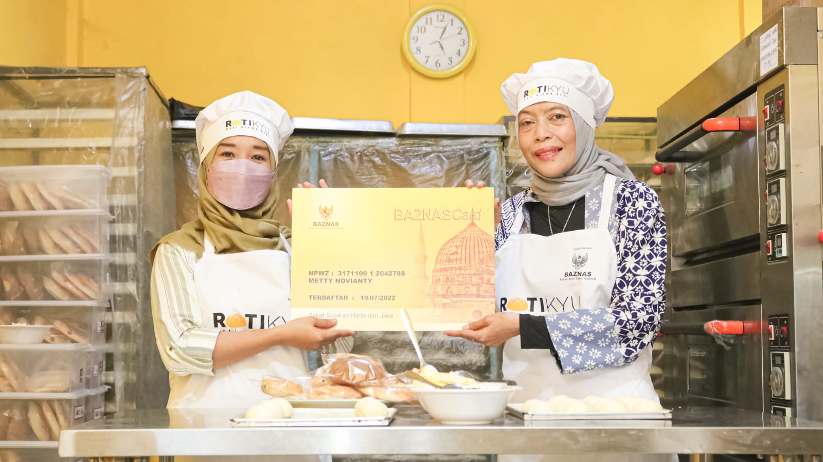 Pengusaha Roti Binaan Baznas Berhasil Transformasi Jadi Muzaki