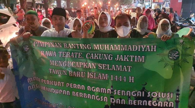 Syiarkan Islam, Warga RW 06 Kampung Pedurenan Pawai Obor