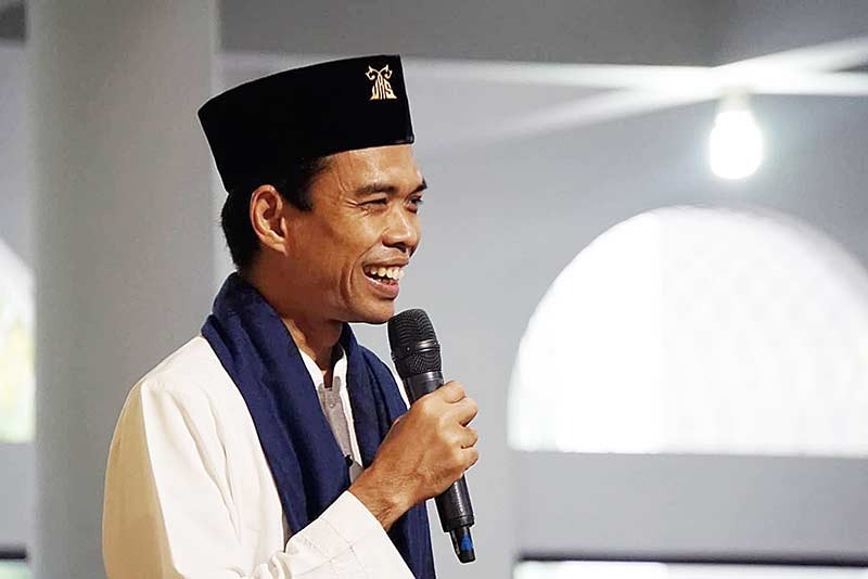 Heboh CFW, Ini Gaya Fesyen 5 Ulama saat Berdakwah