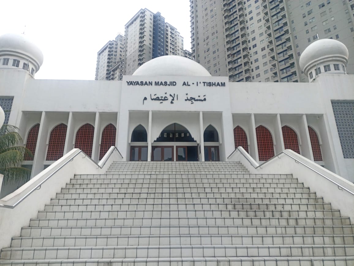 Kilas Balik Masjid Al-I'tisham, Dibangun Sebelum Indonesia Merdeka