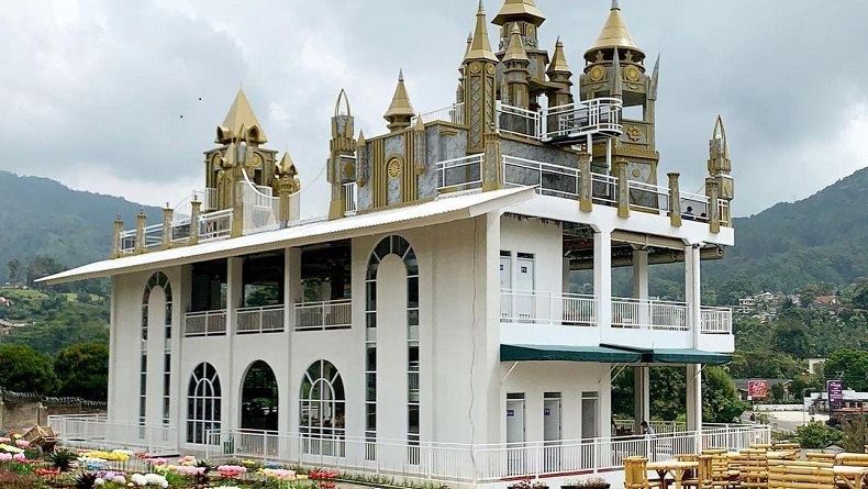 The Prince, Tempat Makan dengan Desain Seperti Istana Kerjaan