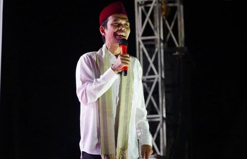 Punya Ciri Khas Sendiri, Begini Gaya Pakaian UAS saat Berdakwah