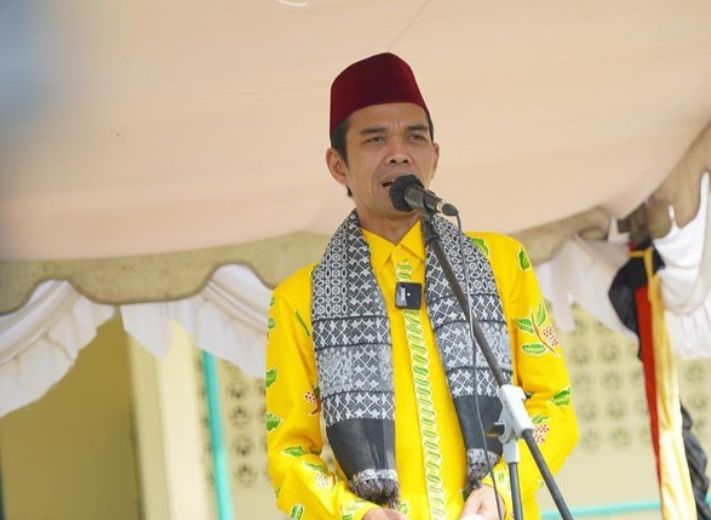 Punya Ciri Khas Sendiri, Begini Gaya Pakaian UAS saat Berdakwah