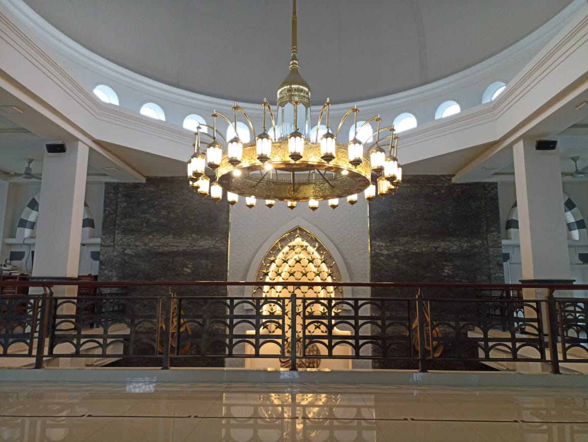 Hibah dari Jamaah, 30 Unit AC Hiasi Dinding Masjid Raya Pulo Asem