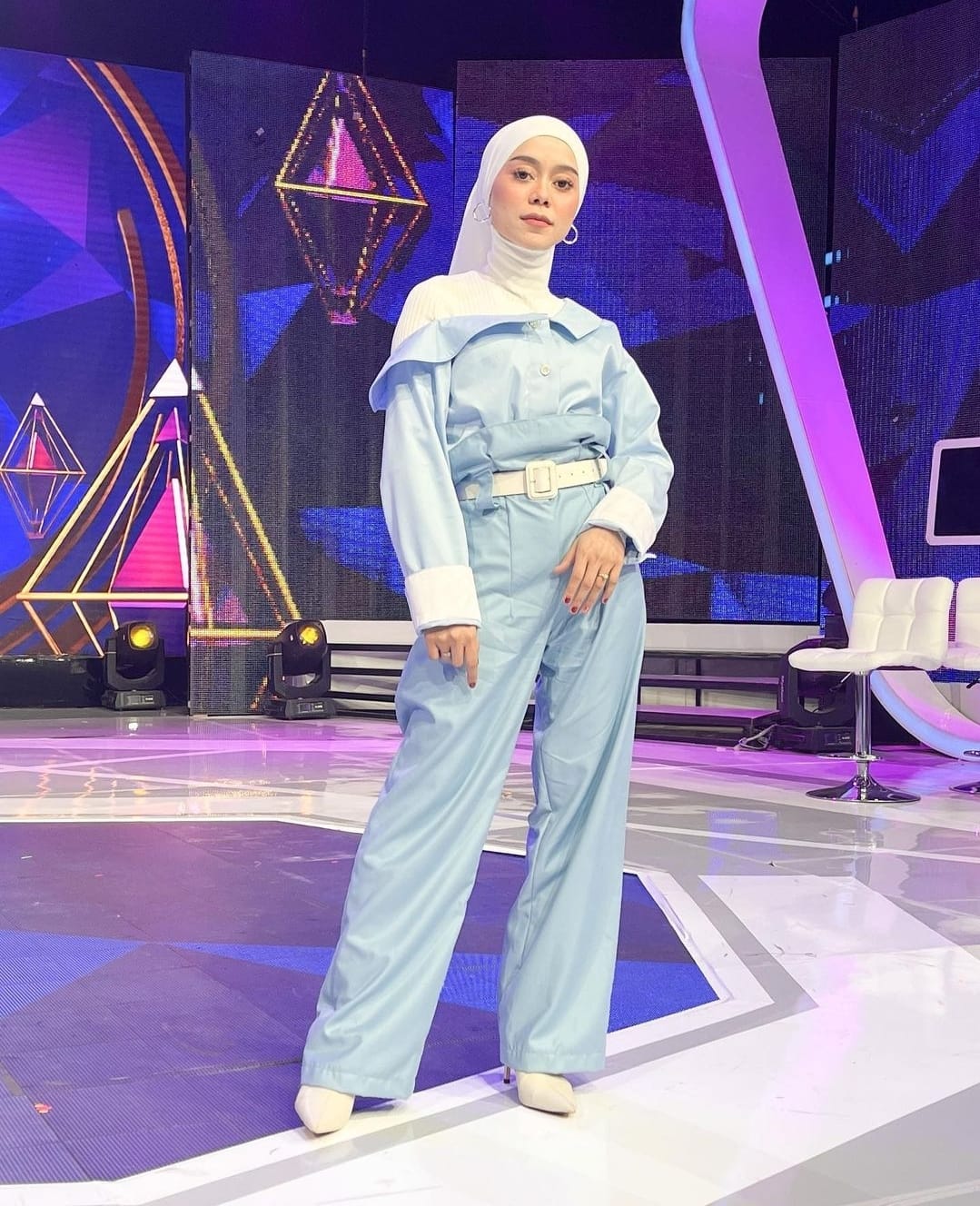 Mantap Tutup Aurat, Cita Citata dan 5 Penyanyi Dangdut Ini Cantik Berhijab