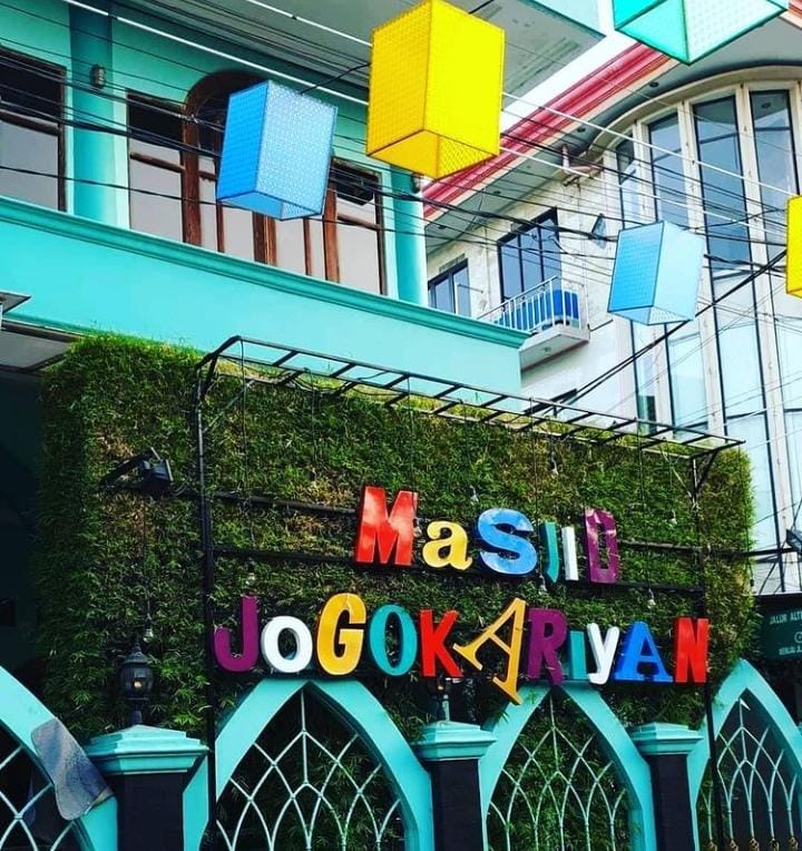 7 Masjid Ini Sediakan Fasilitas Kamar Penginapan Bagi Jamaah