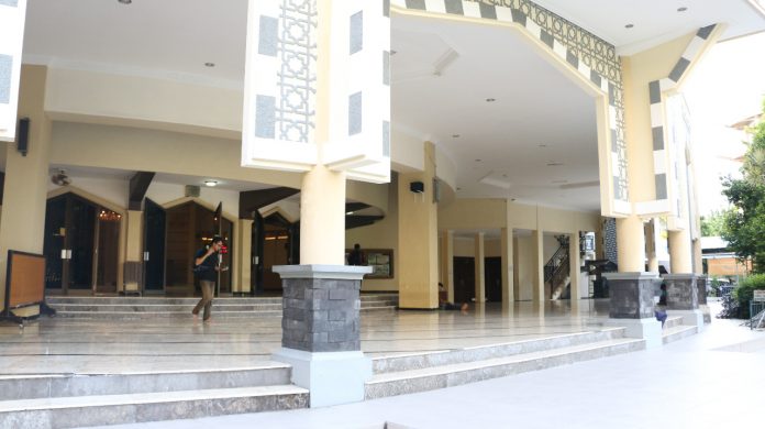 7 Masjid Ini Sediakan Fasilitas Kamar Penginapan Bagi Jamaah