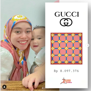 Selain Lesti Kejora, 4 Artis Ini Koleksi Scarf yang Harganya Bikin Jantungan