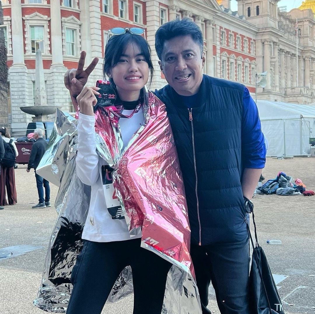 Deretan Anak Artis yang Dekat dengan Ayah Sambungnya