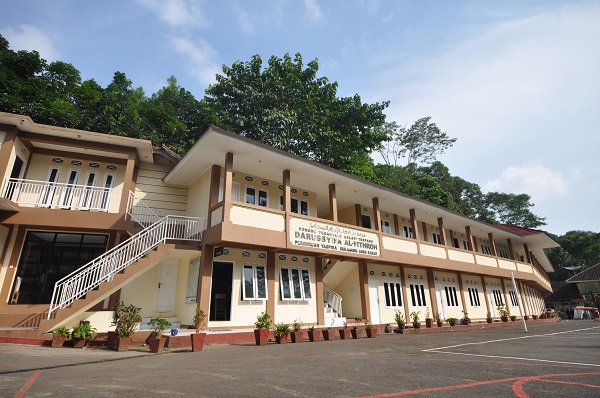 Selain Ilmu Agama, 4 Pesantren Ini Ajarkan Santri Keahlian Agribisnis