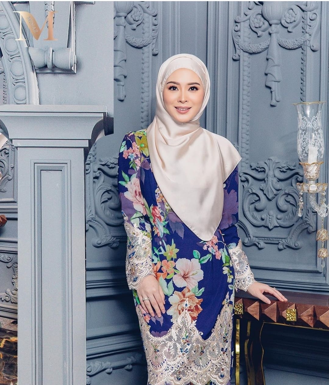 Sontek 7 Gaya Fesyen Ayana Moon yang Sederhana dan Segar