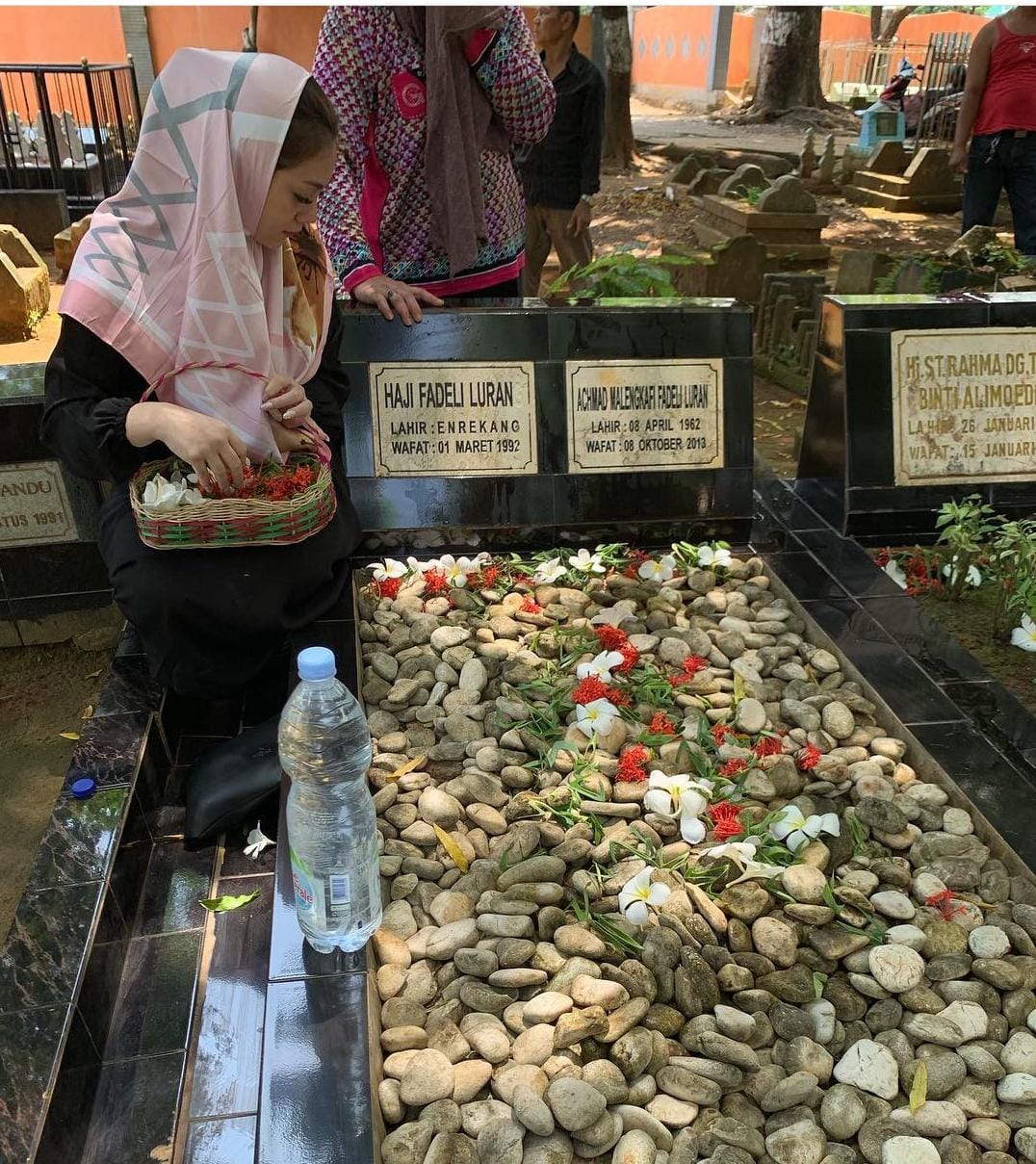 7 Selebritas Wanita Ini Keturunan Pahlawan Nasional