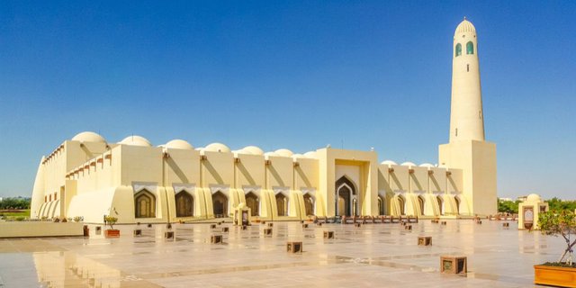 Berkunjung ke 3 Masjid Ikonik Megah dan Mewah di Qatar
