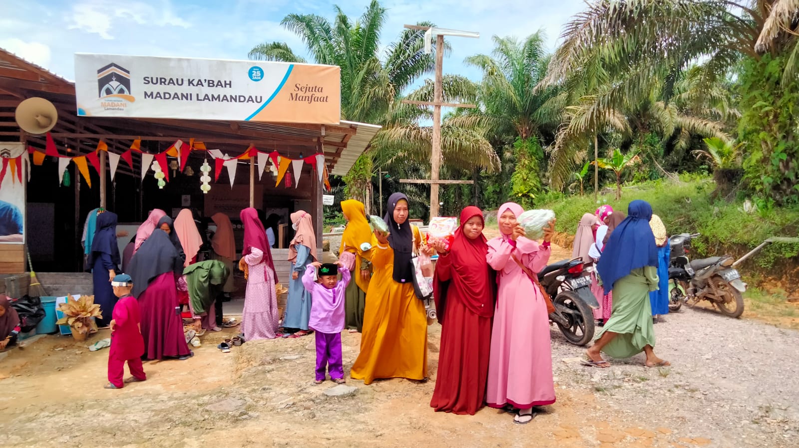 Geliat Surau Ka’bah Madani Jadi Pusat Belajar Qur'an di Pedalaman Kalimantan