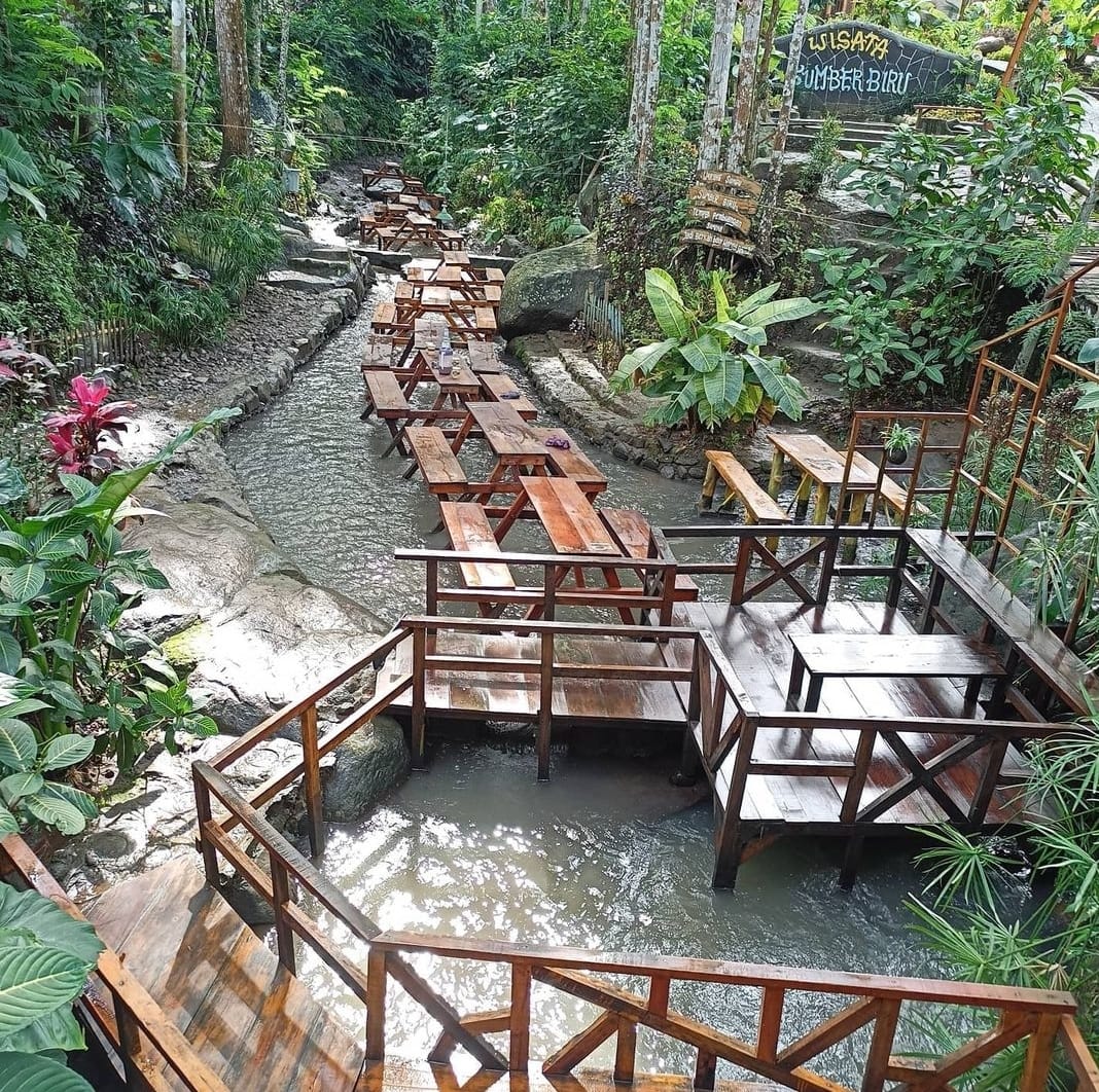 Selain Karen's Diner, 4 Restoran di Indonesia Ini Punya Konsep Unik