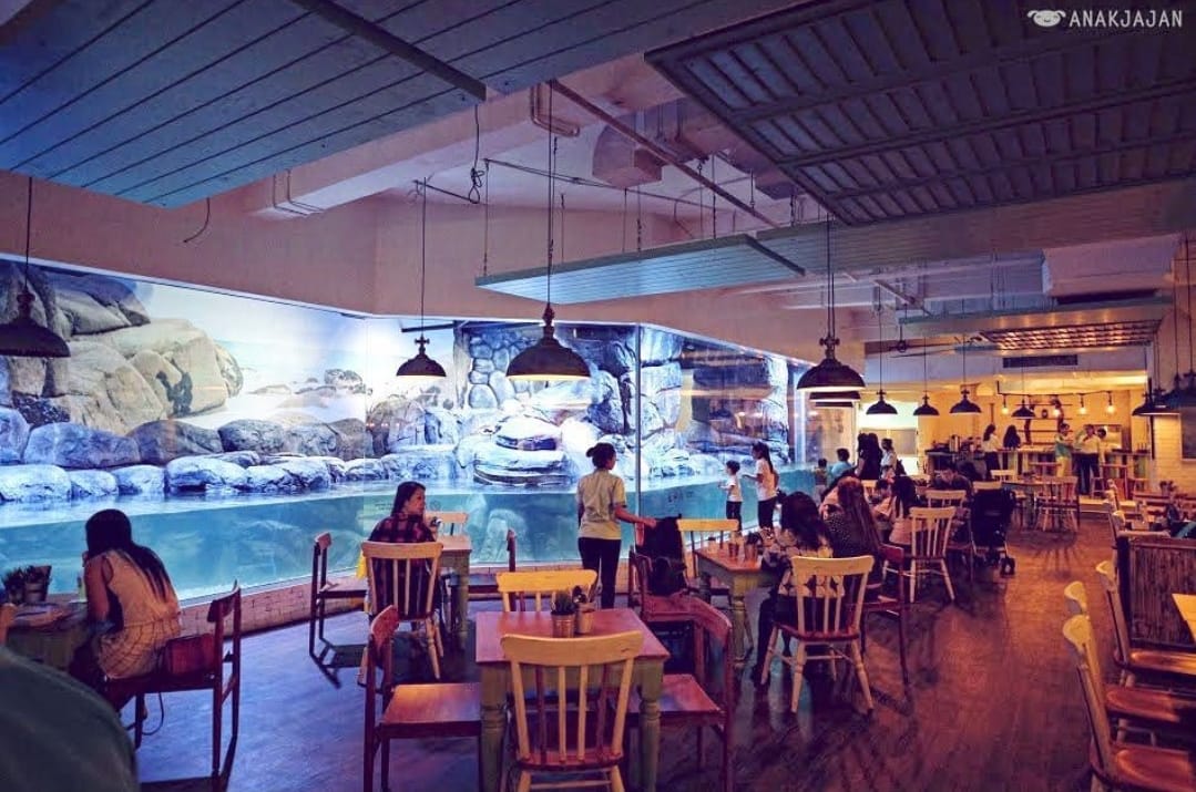 Selain Karen's Diner, 4 Restoran di Indonesia Ini Punya Konsep Unik