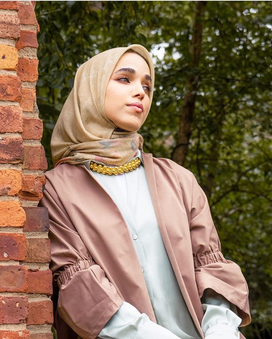 7 Brand Hijab Lokal Berkualitas Premium Pas Jadi Kado Hari Ibu