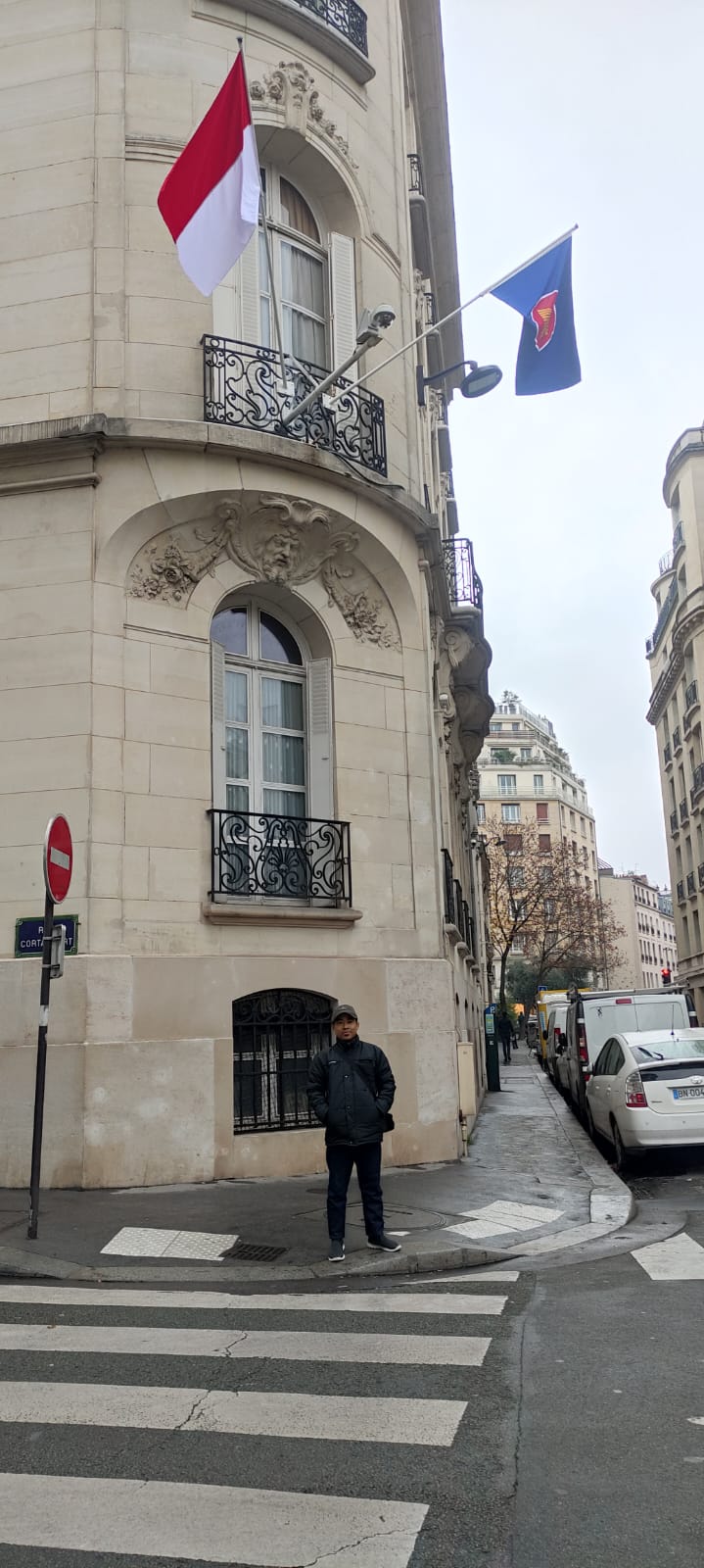 Berkunjung ke Masjid KBRI Paris, Merasakan Kehangatan Indonesia di Jantung Prancis